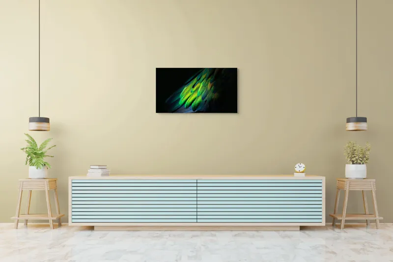 Tablou Canvas, "Aripi irizate în lumină obscură", Culori, Pene, Lumină, Verde, Textură, Frumusețe, Natură, Mister, Strălucire, Gradient, 90 x 50 cm – poza 5