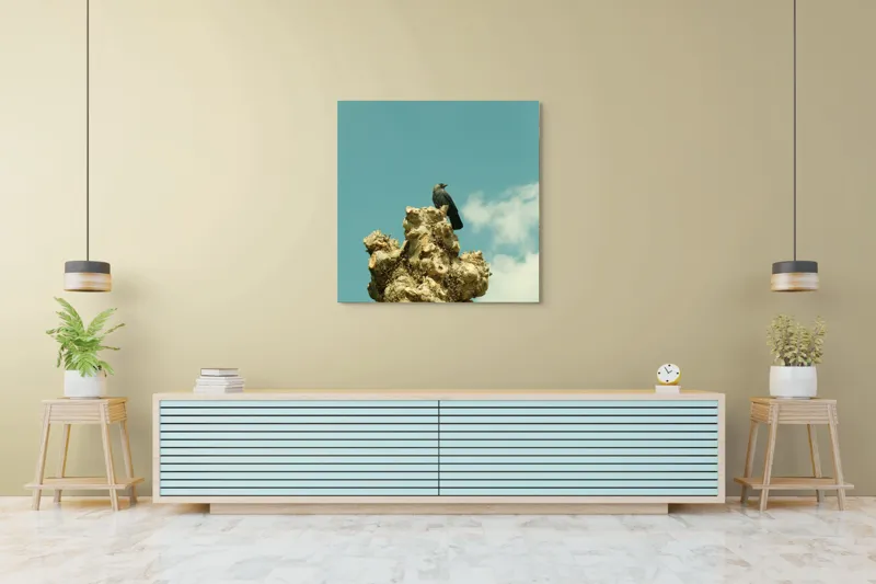 Tablou Canvas, "Corbul de pe trunchiul ciudat", Nor, Cer, Pasăre, Copac, Albastru, 100 x 100 cm – poza 5