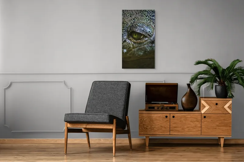 Tablou Canvas, "Privirea enigmatică a reptilei misterioase", Nu știu cine este în imagine., 50 x 90 cm – poza 8