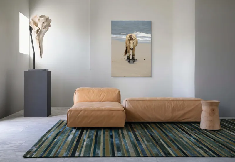 Tablou Canvas, "Calul singuratic pe plaja pustie", Cal, Plajă, Valuri, Nisip, Cer, Ocean, Maretie, Natură, Libertate, Serenitate, 70 x 100 cm – poza 7
