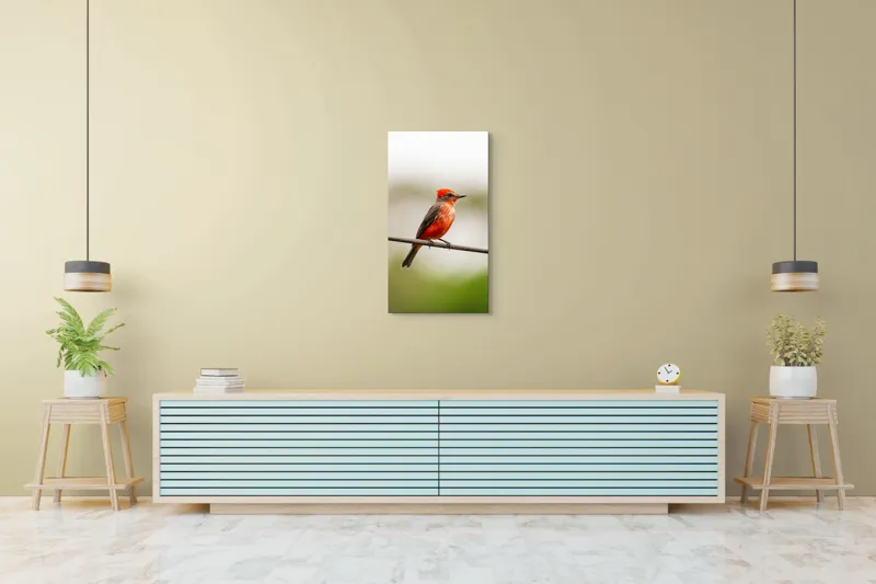 Tablou Canvas, "Pasărea de foc pe sârmă", Pene, Roșii, Vibrante, Pasăre, Fir, Zbor, Cer, Natură, Fundal, Blând, 50 x 90 cm – poza 6
