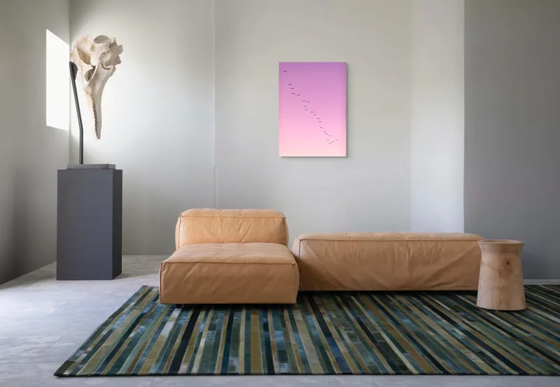 Tablou Canvas, "Zborul păsărilor în amurg roz", Pasări, Cer, Zbor, Roz, Armonie, Linie, Apus, 50 x 70 cm – poza 7