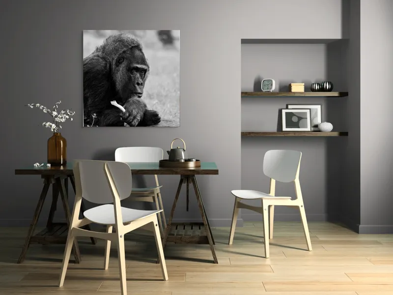Tablou Canvas, "Gorila meditativă cu o floare", 100 x 100 cm – poza 6