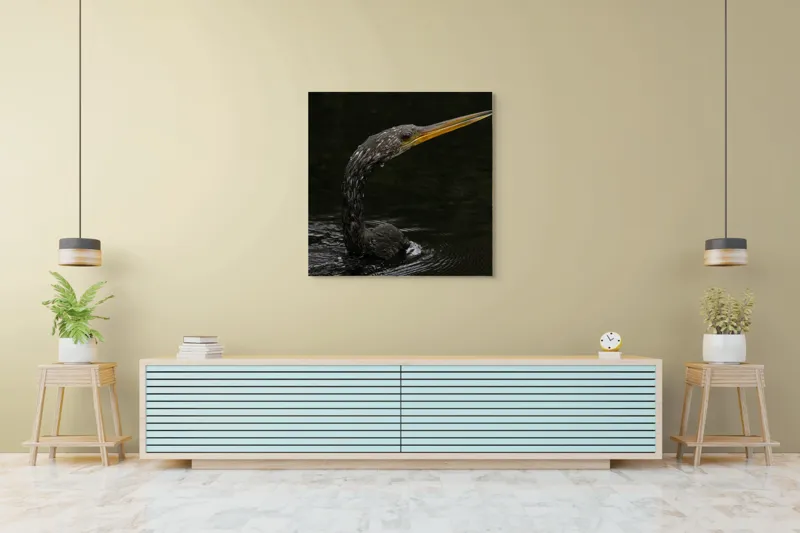 Tablou Canvas, "Vigilentul paznic al apelor întunecate", Pasăre, Apă, Cioc, Pene, Ochi, Negru, Natură, Reflecție, Elegantă, Silențioasă, 100 x 100 cm – poza 5