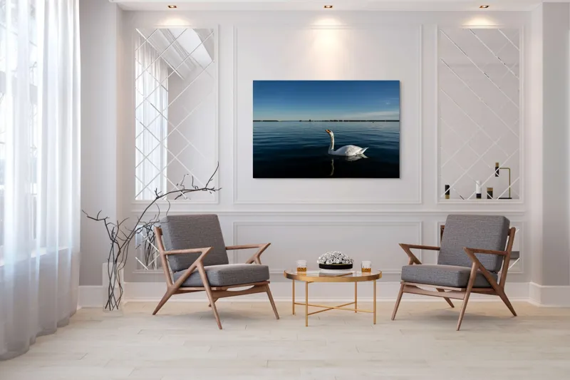 Tablou Canvas, "Lebăda solitară în zori de zi", Lebădă, Apă, Cer, Reflecție, Liniște, Orizont, Seninătate, Natură, 150 x 100 cm – poza 7