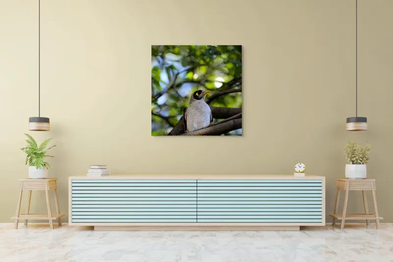 Tablou Canvas, "Pasărea în pădurea luminată", Pasăre, Ramură, Frunze, Lumină, Penaj, Galben, Ochi, Natură, Blând., 100 x 100 cm – poza 5