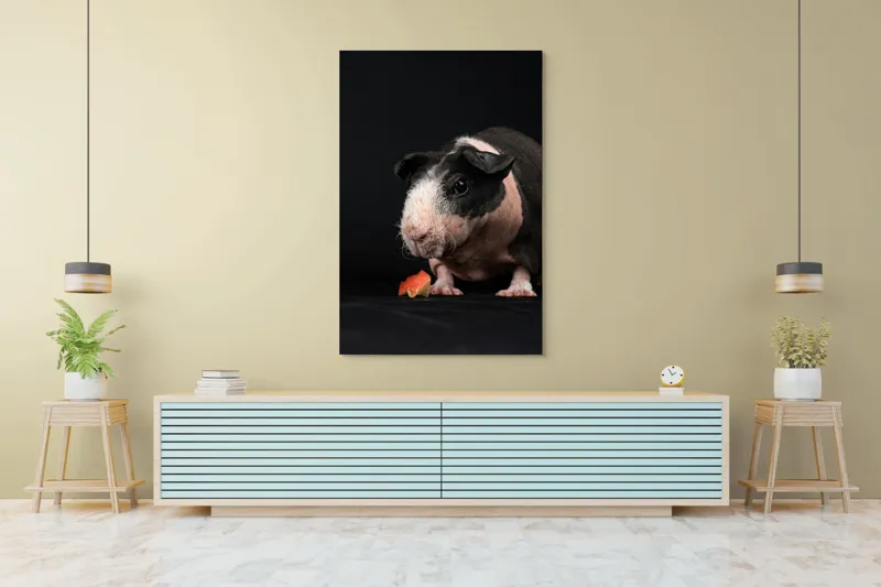 Tablou Canvas, "Porcușorul curios și felia de măr", 100 x 150 cm – poza 4