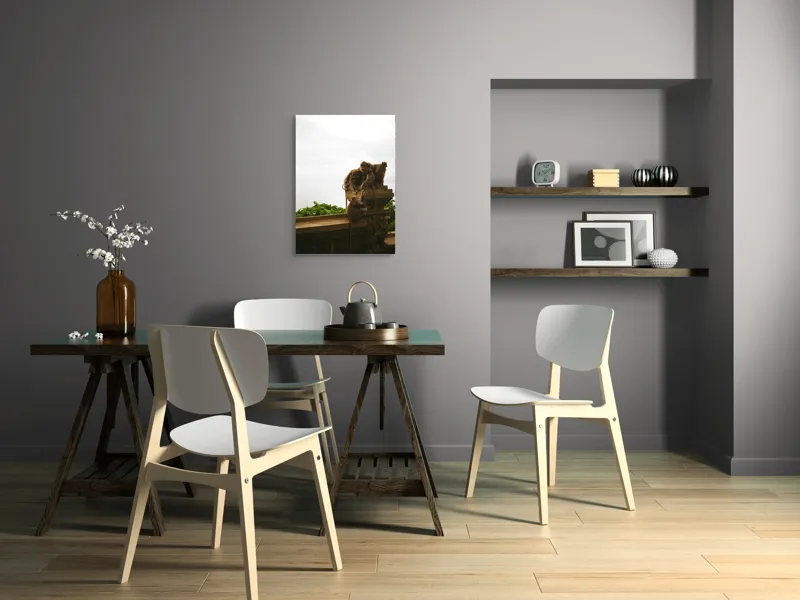 Tablou Canvas, "Maimuțe pe balustradă în natură.", Maimuțe, Parapet, Verdeață, Cer, Relaxare, Familie, Natură, Observare, 50 x 70 cm – poza 5