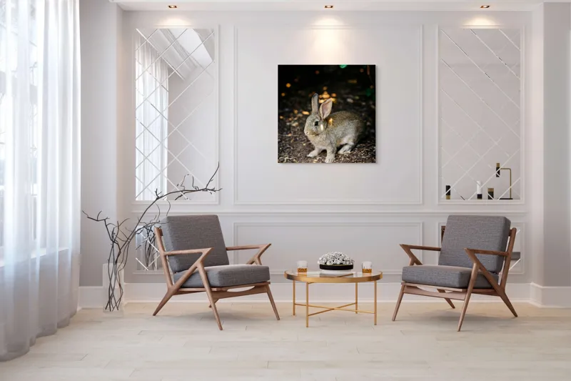 Tablou Canvas, "Iepurașul în lumina pădurii", Iepuraș, Blândețe, Natură, Pământ, Umbre, Lumină, Frunze, 100 x 100 cm – poza 7