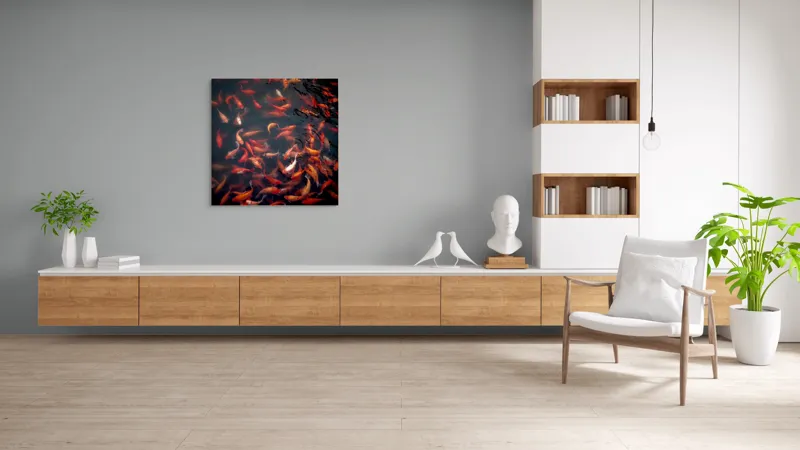 Tablou Canvas, "Dansul peștilor colorați în apă", Pestisori, Auriu, Rosu, Aglomeratie, Apa, Miscare, Contrast, Vibrant, Reflexii, Peste, 100 x 100 cm – poza 8