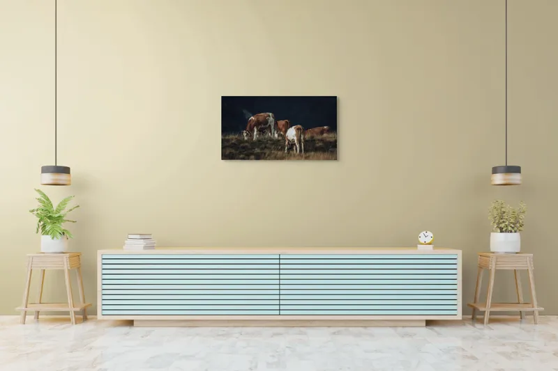 Tablou Canvas, "tăcerea câmpului la sfârșitul verii", Vaci, Pajiște, Apus, Natură, Tranquilitate, 90 x 50 cm – poza 5