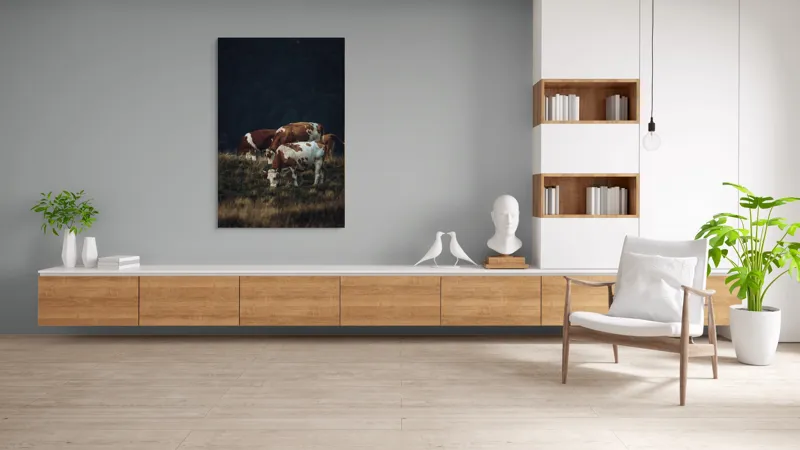Tablou Canvas, "Vaci pașnice pe pășune montană", Vaci, Pășune, Verdeață, Apus, Natură, Serele, Coline, Tranquilitate, 100 x 150 cm – poza 8