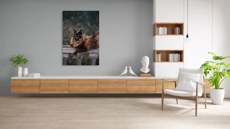 Tablou Canvas, "Pisica regală pe balustradă antică", Pisică, Blană, Regală, Privire, Peisaj, Pază, Balustradă, Vârful Muntelui, 100 x 150 cm – poza 8