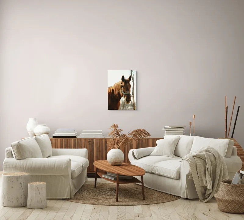 Tablou Canvas, "Calul viselor sub cer senin", Iată câteva cuvinte care descriu imaginea: Cal, Maro, Harnașament, Blană, Cer, Arbore, Natură, 39 x 54 cm – poza 5