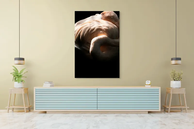 Tablou Canvas, "Flamingo în lumina blândă a soarelui", Flamingo, Eleganță, Lumină, Textură, Contrast, Încovoiat, Grație, Serenitate, 100 x 150 cm – poza 4