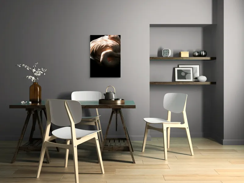Tablou Canvas, "Flamingo în lumina blândă a soarelui", Flamingo, Eleganță, Lumină, Textură, Contrast, Încovoiat, Grație, Serenitate, 50 x 70 cm – poza 5