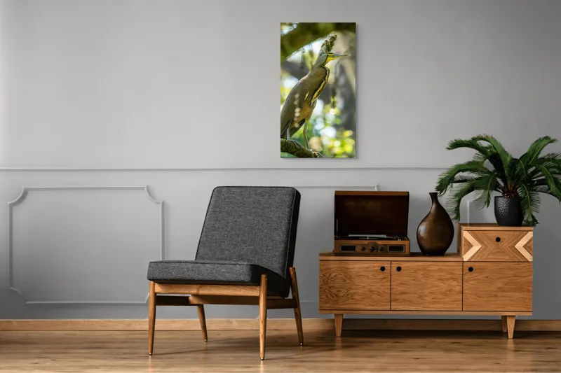 Tablou Canvas, "Pasărea contemplativă pe crengile verzi", Pasăre, Ramură, Pădure, Pană, Cioc, Frumusețe, Natură, Lumină, Verdeață, Serenitate, 50 x 90 cm – poza 8