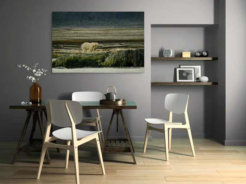 Tablou Canvas, "Urs polar pe țărmul arctic pustiu", Urs, Polar, Teren, Stânci, Natură, Nordic, Peisaj, Blană, Izolare, Sălbăticie, 150 x 100 cm – poza 5