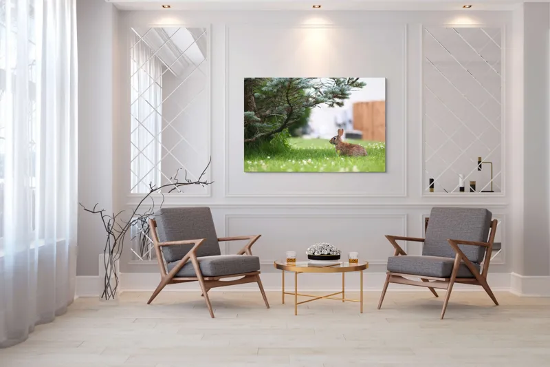 Tablou Canvas, "Iepurele sub ramurile verzi alebradului", Iepure, Verdeață, Copac, Curte, Natură, Relaxare, Frumusețe, Calm, Pastoral, Serenitate, 150 x 100 cm – poza 7