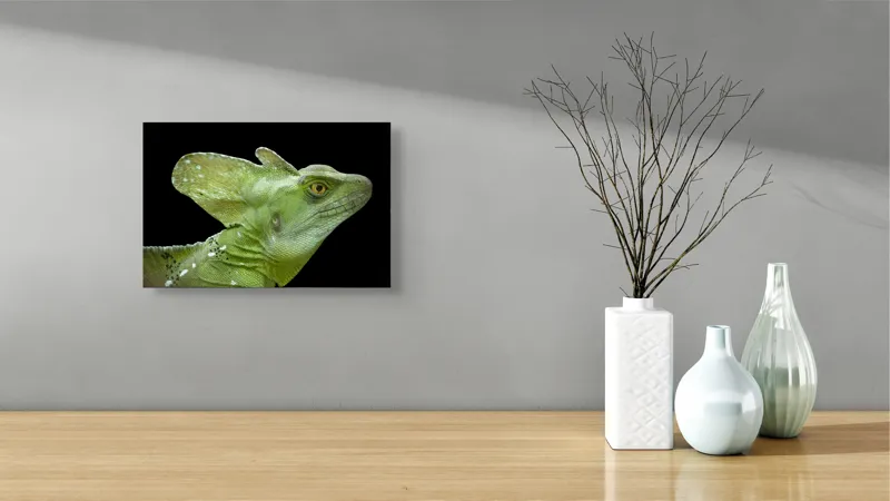 Tablou Canvas, "Portretul unui dragon verde enigmatic", Verde, Solzi, Frunză, Ochi, Textură, Contrast, Natură, Detalii, 39 x 26 cm – poza 8