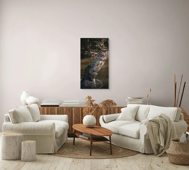 Tablou Canvas, "Crocodilul în apele mlăștinoase", Crocodil, Apă, Vegetație, Umbre, Natură, Zbucium, Forță, Faună, 50 x 90 cm – poza 7