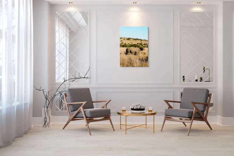 Tablou Canvas, "Rinocerii în savana africană", Rinocer, Savana, Vegetație, Arbuști, Cer Senin, Pajiște, Peisaj, Natură, 70 x 100 cm – poza 8