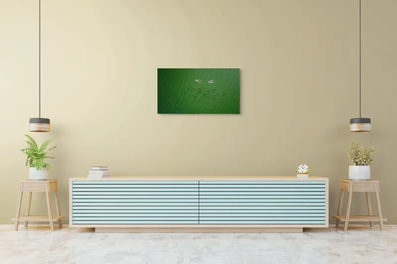 Tablou Canvas, "Dansul păsărilor pe lac verde", 90 x 50 cm – poza 5