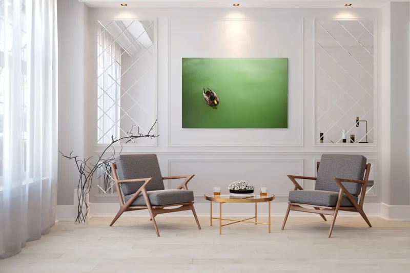 Tablou Canvas, "Rață plutind pe oglinda apei", Rață, Plutind, Apă, Verde, Singurătate, Liniște, Natură, 150 x 100 cm – poza 7