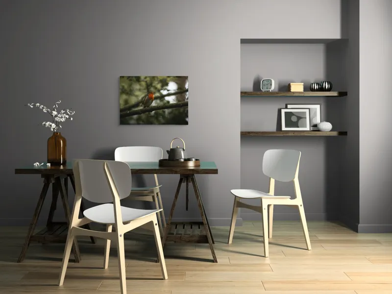 Tablou Canvas, "Micul cântăreț printre ramuri verzi", Pasăre, Roșu, Ramură, Verde, Pene, Defocalizare, Natură, Subtil, Lumină, Contrast., 70 x 50 cm – poza 5