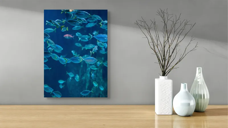 Tablou Canvas, "Dansul albastru al peștilor oceanici", Pești, Albastru, Ocean, Mișcare, Agilitate, Lumină, Reflexie, 39 x 54 cm – poza 4