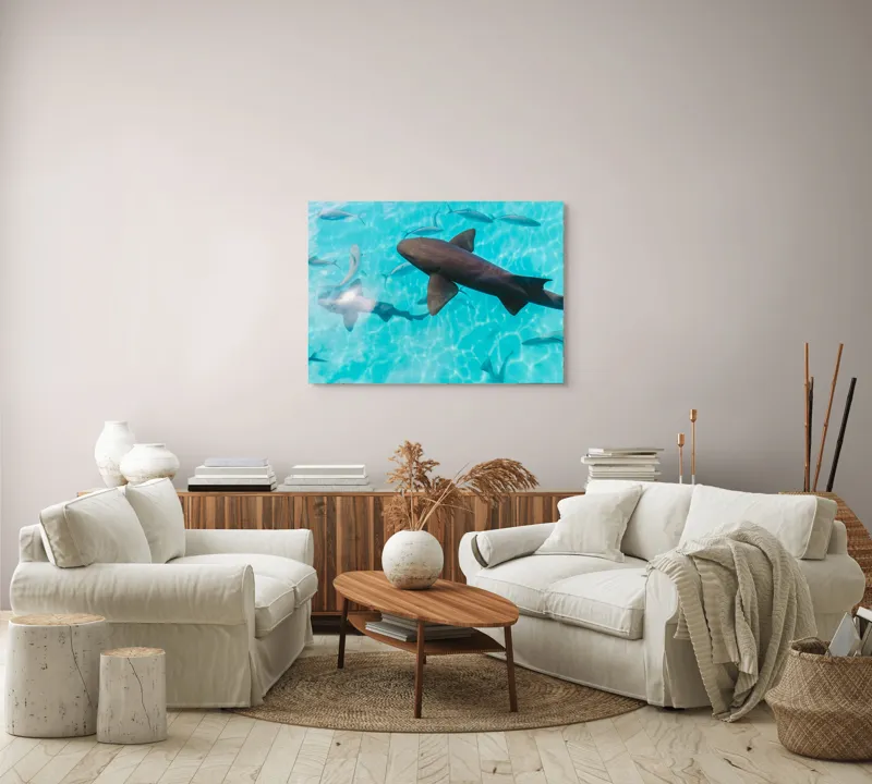 Tablou Canvas, "Rechini înotând în oceanul albastru", Rechini, Pești, Apă, Lumină, Azur, Reflexii, Mișcare, Ocean., 100 x 70 cm – poza 3