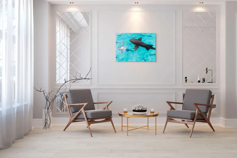 Tablou Canvas, "Rechini înotând în oceanul albastru", Rechini, Pești, Apă, Lumină, Azur, Reflexii, Mișcare, Ocean., 100 x 70 cm – poza 5