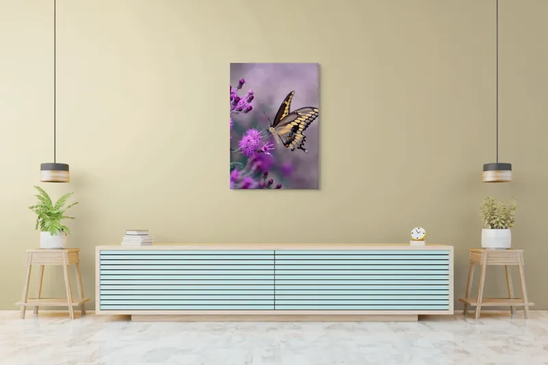 Tablou Canvas, "Fluture grațios pe flori mov", Fluture, Flori, Mov, Delicatețe, Natură, Fragilitate, Culoare, Aripi, Seninătate, Contrast, 70 x 100 cm – poza 5