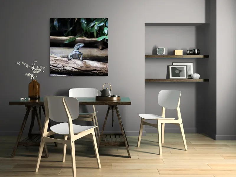 Tablou Canvas, "Sopârla stăpână pe teritoriul ei", Șopârlă, Ramură, Frunze, Natură, Tropical, Verde, Habitat, Scalare, 100 x 100 cm – poza 6