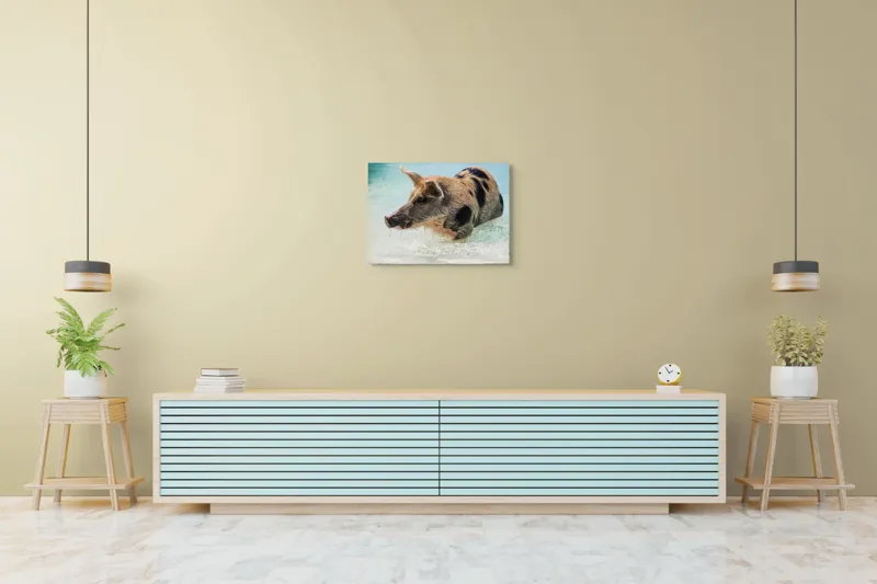 Tablou Canvas, "Porcul aventuros în mare albastră", Porc, Apă, Înot, Pete, Frumusețe, Natură, Joacă, Relaxare, 70 x 50 cm – poza 7