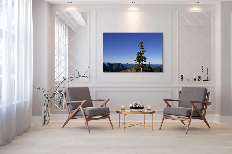 Tablou Canvas, "Pasărea singuratică pe vârful muntelui", Pasăre, Vârf, Copac, Albastru, Cer, Munți, Natură, Peisaj, Singurătate, Liniște, 150 x 100 cm – poza 7