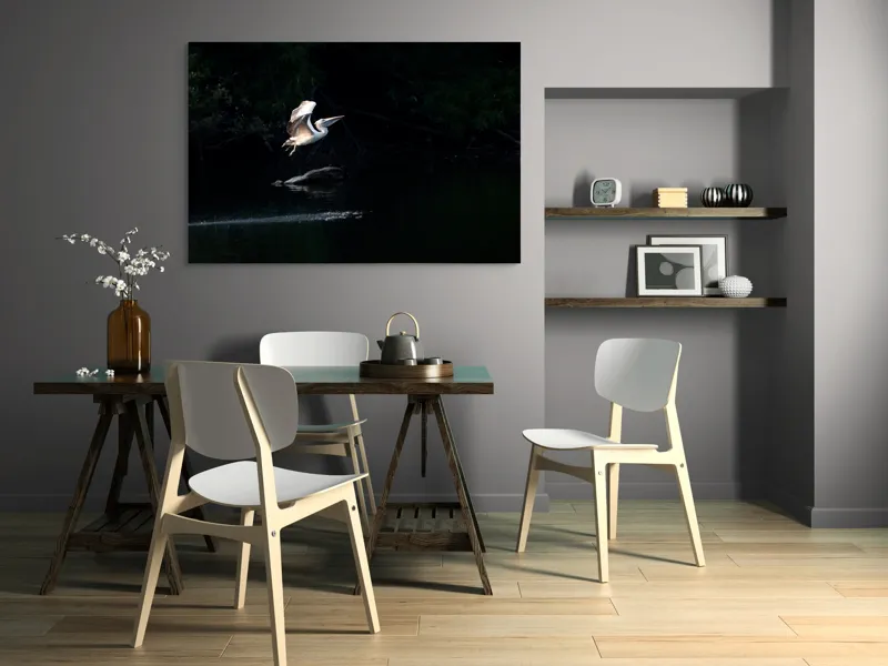 Tablou Canvas, "Zborul pelicanului în amurg liniștit", Pasăre, Zbor, Noapte, Apă, Solitudine, Mister., 150 x 100 cm – poza 5