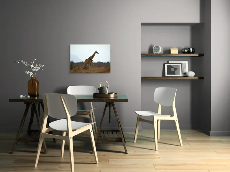 Tablou Canvas, "Gingașul rege al savanei africane", Girafă, Savana, Cer, Arbori, Pământ, Sălbăticie, Picioare, Eleganță, Gât, Peisaj, 70 x 50 cm – poza 5
