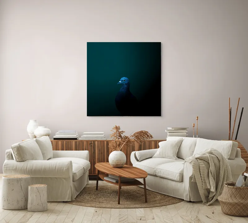 Tablou Canvas, "Porumbel în întunericul misterios al nopții", Porumbel, Mister, Eleganță, Umbră, Contrast, Noapte, Izolare, Calm, Albastru, Obscuritate, 100 x 100 cm – poza 3