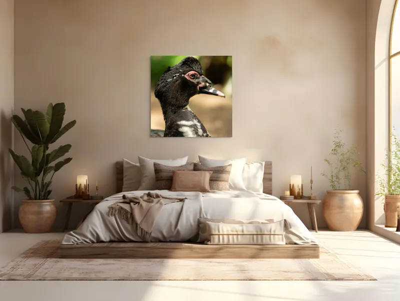 Tablou Canvas, "Penele elegante ale raței colorate", Pene, Cioc, Ochi, Verdeață, Detalii, Lumini, Texturi, Zvelt, Profil, 100 x 100 cm – poza 4