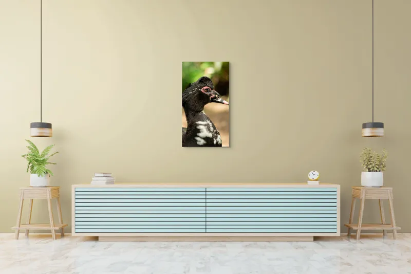 Tablou Canvas, "Penele elegante ale raței colorate", Pene, Cioc, Ochi, Verdeață, Detalii, Lumini, Texturi, Zvelt, Profil, 50 x 90 cm – poza 6