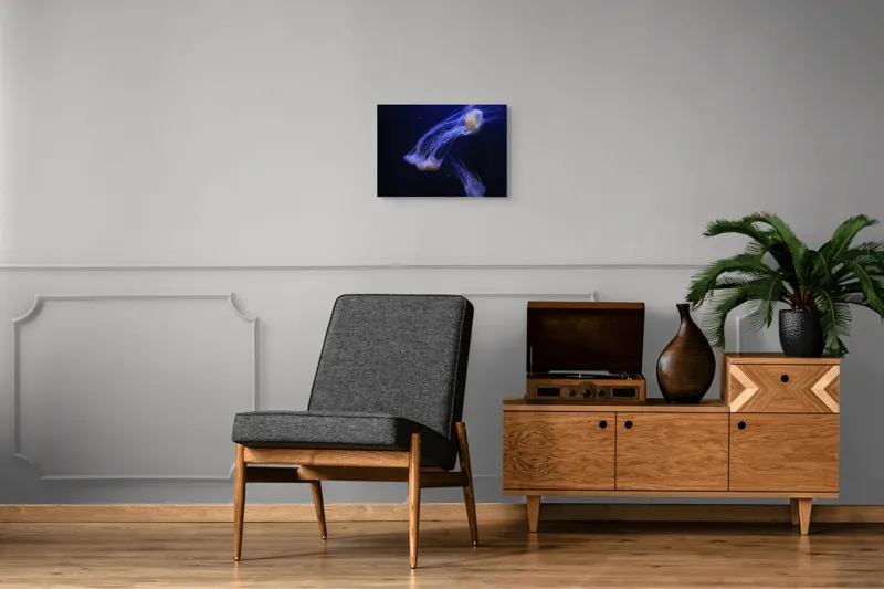 Tablou Canvas, "Dansul grațios al meduzelor fosforescente", Mister, Eleganță, Grație, Lumină, Fluiditate, Dans, Ocean, Delicat, Fascinație, Plutire, 54 x 39 cm – poza 7