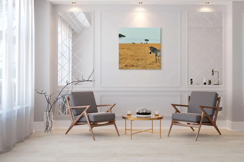 Tablou Canvas, "Zebră în savana africană aurie", Zebră, Savana, Copac, Iarbă, Cer, Distanță, Căldură, Natură, Sălbăticie, 100 x 100 cm – poza 7