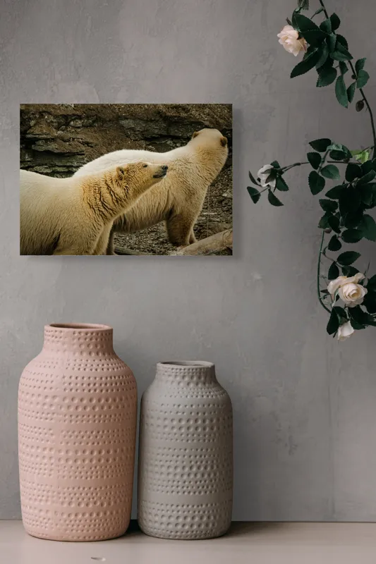 Tablou Canvas, "Ursii polari adulmecând vântul rece", Urs, Alb, Gheață, Frați, Blană, Nord, Habitat, Sălbatic, Prădător, Pădure, Frig, Aventură, 54 x 39 cm – poza 8