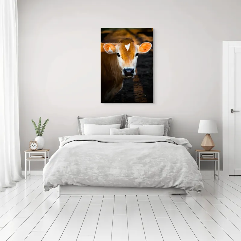 Tablou Canvas, "Vaca sub cerul dimineții aurii", 70 x 100 cm – poza 3