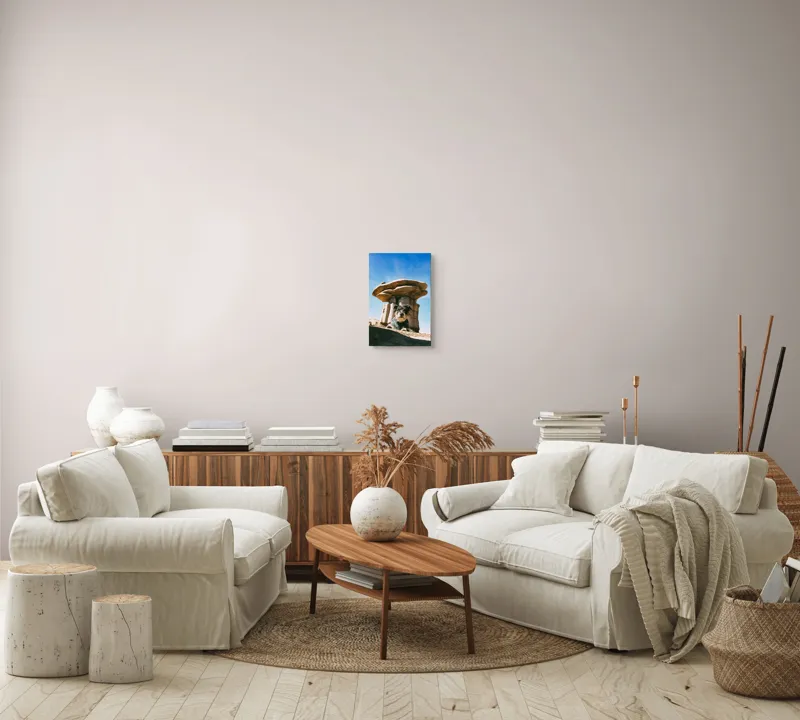 Tablou Canvas, "Câine lângă stânci de poveste", Câine, Stânci, Cer, Nori, Soare, Umbre, Natură, Peisaj, Liniște, Aventură, 26 x 39 cm – poza 7