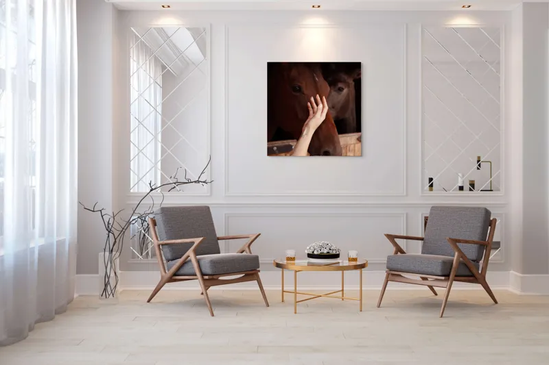 Tablou Canvas, "Mângâierea calului în lumina blândă", 100 x 100 cm – poza 7