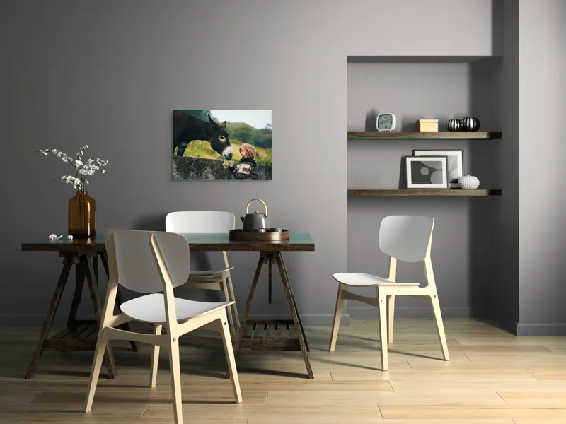 Tablou Canvas, "Băiatul și măgarul prieteni de nădejde", Copil, Măgar, Prietenie, Grădină, Natură, Blândețe, Atenție, Vârfuri, Verdeață, Lână., 70 x 50 cm – poza 5