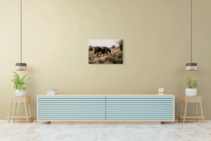 Tablou Canvas, "Cai sălbatici în peisaj natural", Cal, Natură, Vegetație, Sălbăticie, Peisaj, Frumusețe, Libertate, Serenitate, 70 x 50 cm – poza 7