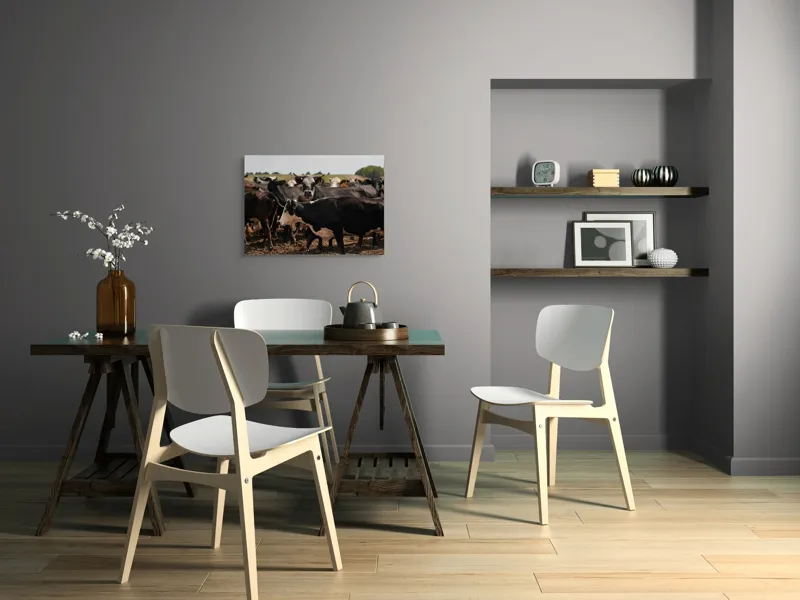 Tablou Canvas, "Turmă de vaci pe câmpie liniștită", Vaci, Pășune, Cer, Verdeață, Coarne, Multitudine, Fermă, Natură, Peisaj, Pământ., 70 x 50 cm – poza 5